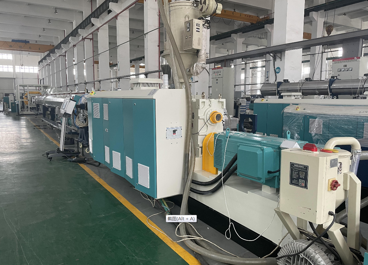 Langkah-langkah untuk mengatasi arus tidak stabil pada mesin utama ekstruder plastik