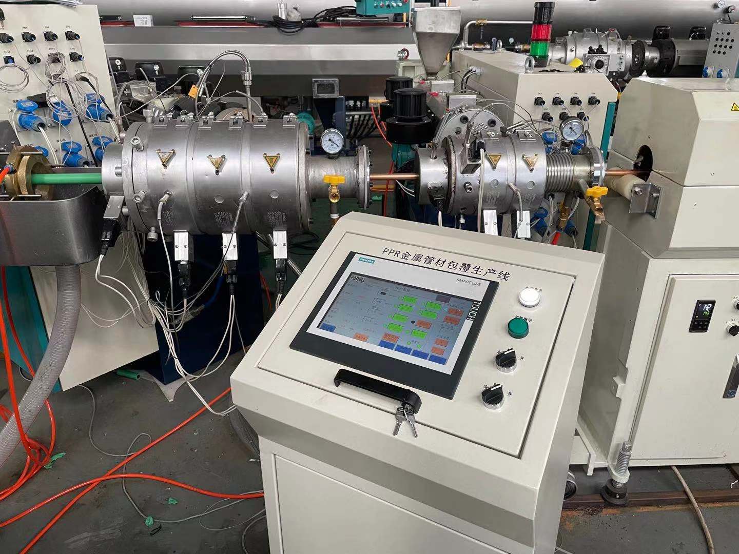 Bagaimana cara merawat lini produksi pipa material majemuk